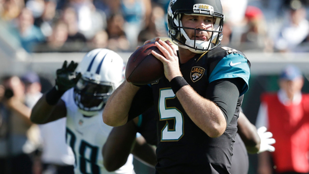 Titans sputter, lose Mariota, fall to inspired Jaguars 38-17